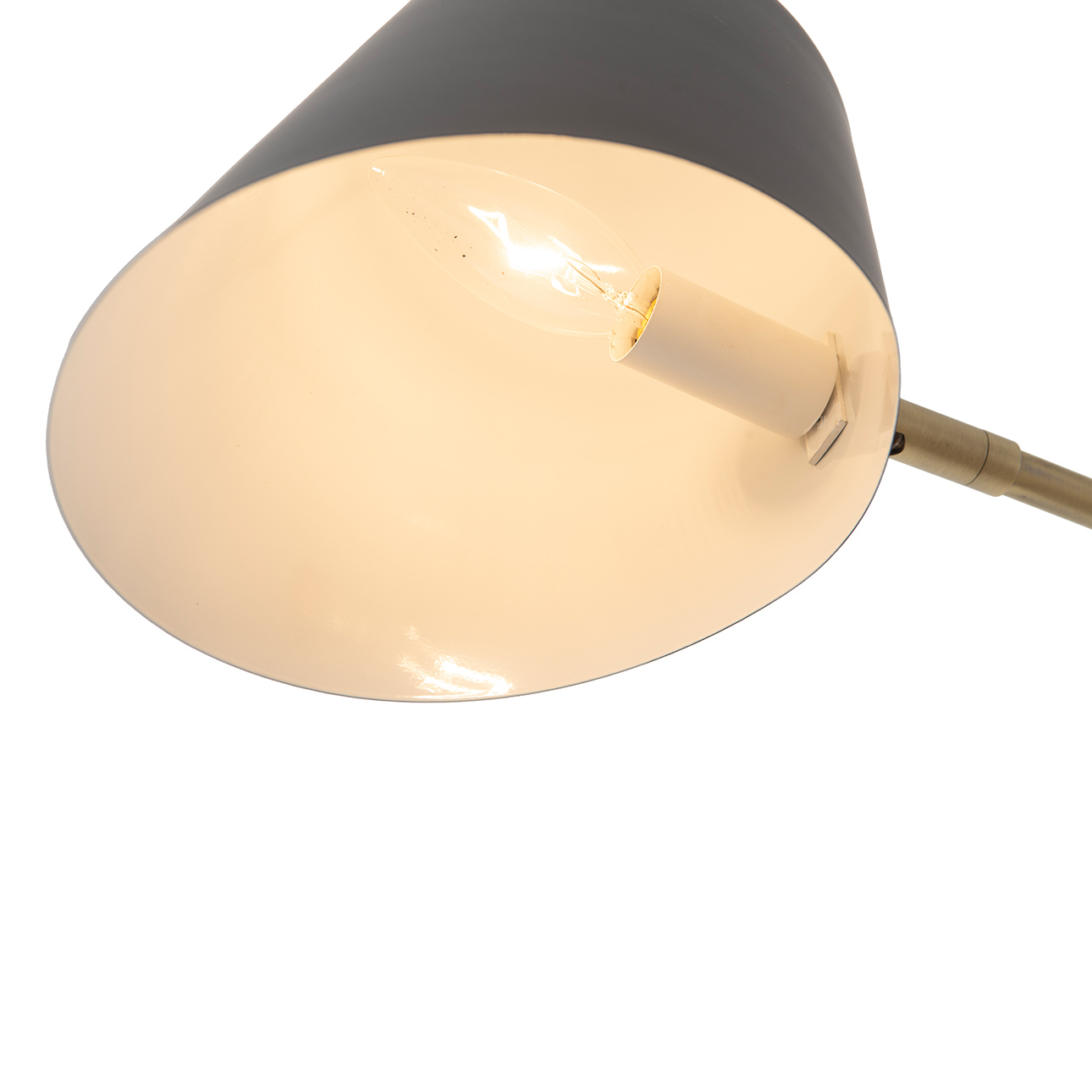 Culver 3 Light Arc Floor Lamp – 86″, Matte Black & Weathered Brass, Dimmer Switch - Image 5