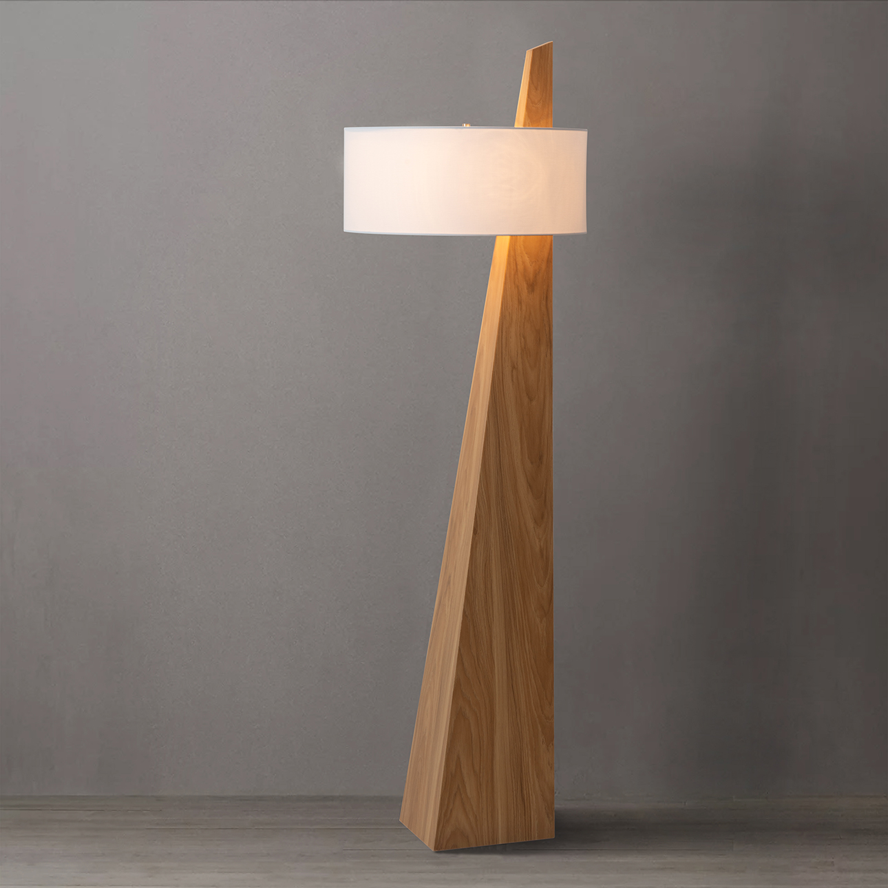 Obelisk Floor Lamp – Natural Ash Wood Finish, White Cotton-Linen Shade